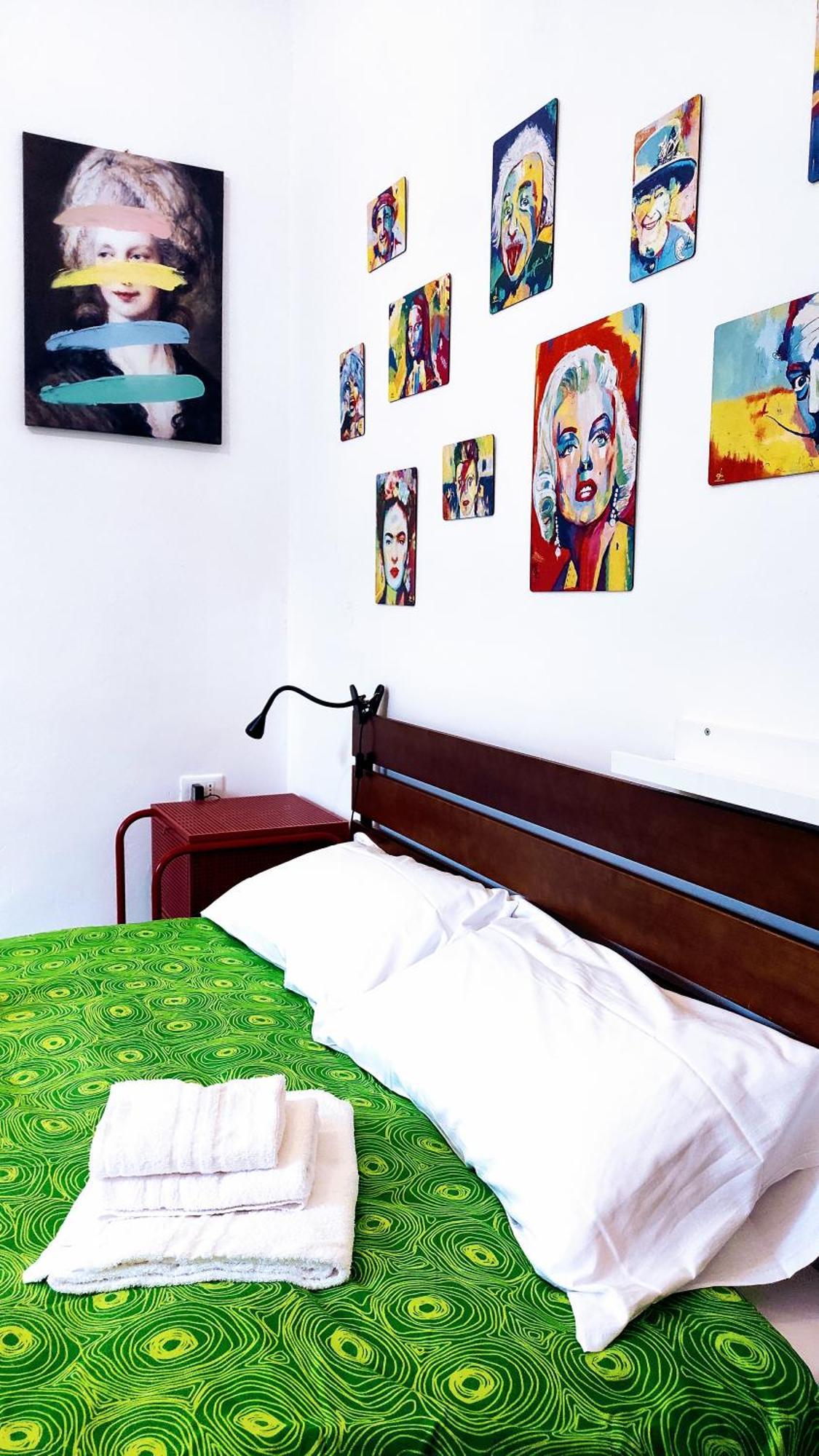 Bed On The Rocks Apartment Finale Ligure Exterior foto